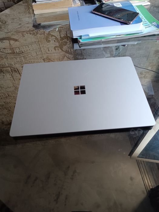Microsoft surface laptop 4