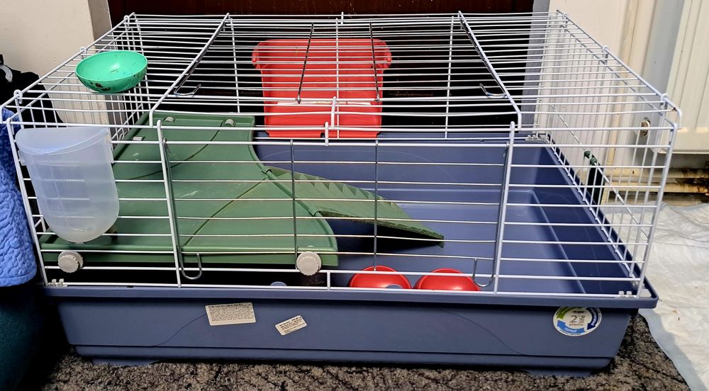 Vând cușcă rozătoare