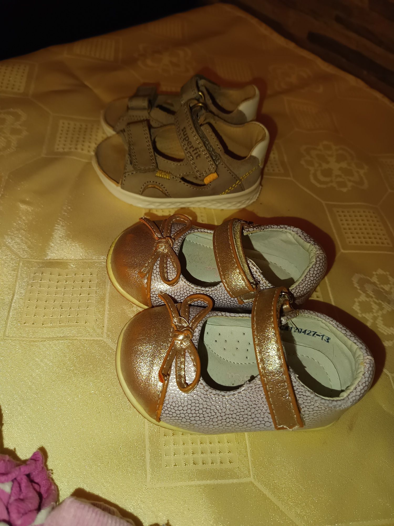 Sandale din piele marimea 19