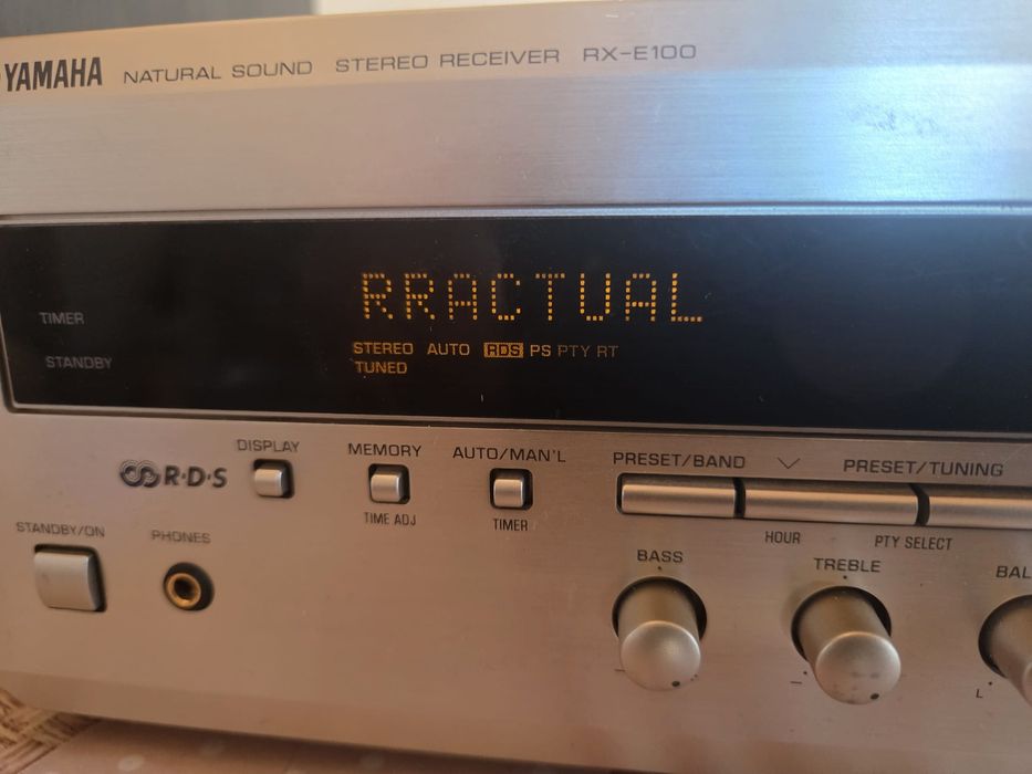 Vând sistem audio HI FI
