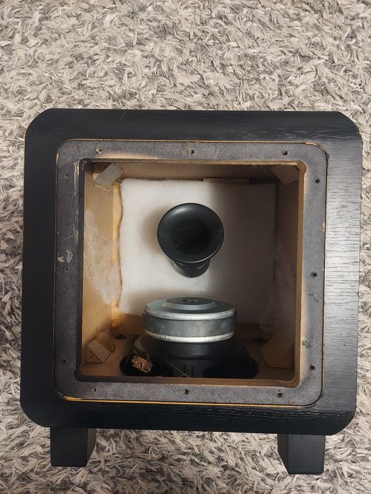 Subwoofer fără amplificare