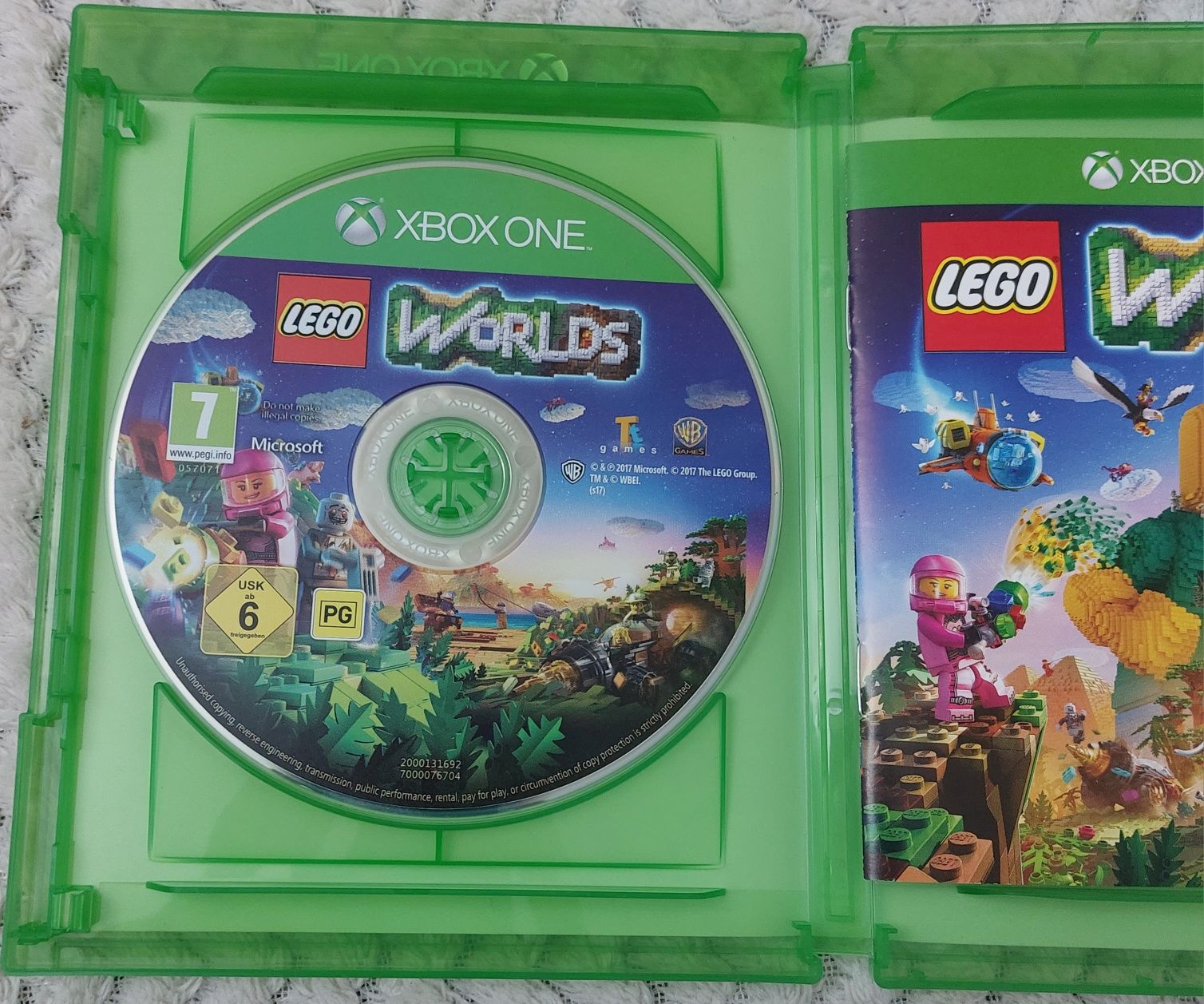 Vând Lego worlds