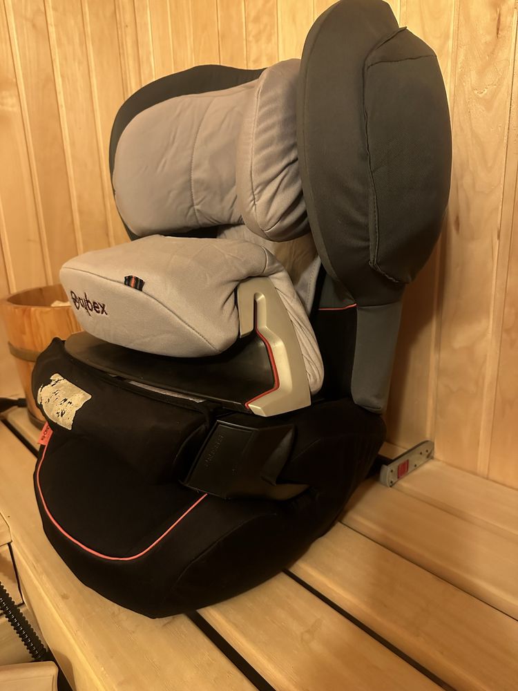 Автокресло Cybex Juno-fix 9 мес до 4 лет