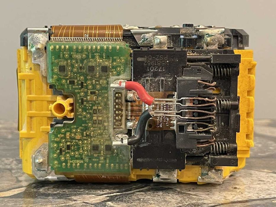 Servicii reparații și mentenanță baterii scule electrice