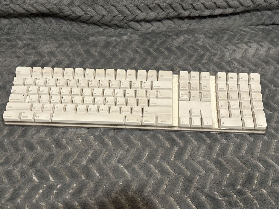 Apple Wireless Keyboard 2005 Functionala