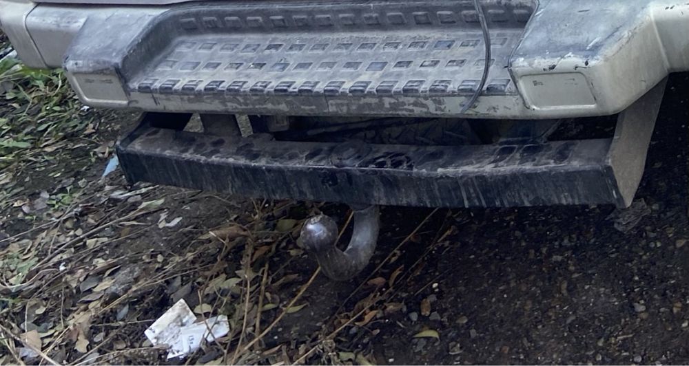 Продам фаркоп для delica кирпич