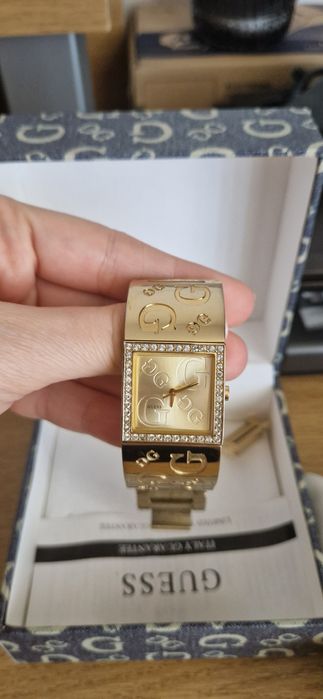 Ceas auriu GUESS