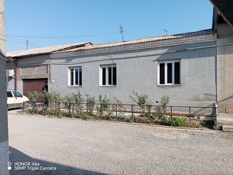 Ассалому алекум йер нархида Уй сотилади срочна