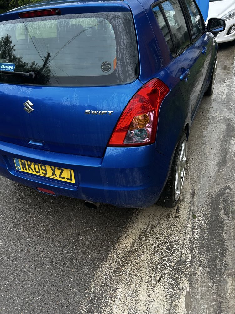 Suzuki swift на части