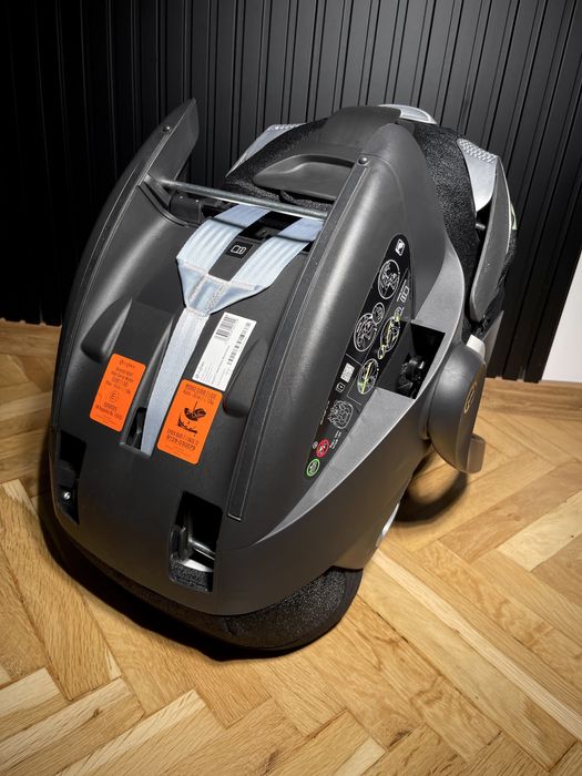 Детско столче за кола Cybex Cloud T - Sepia Black