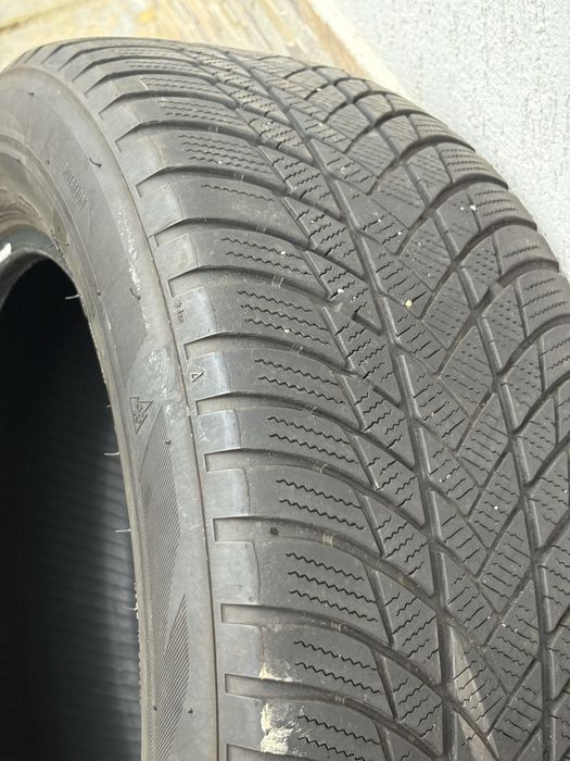 Set 4 anvelope iarna 225/60 R17 99H Bridgestone Blizzak LM 001