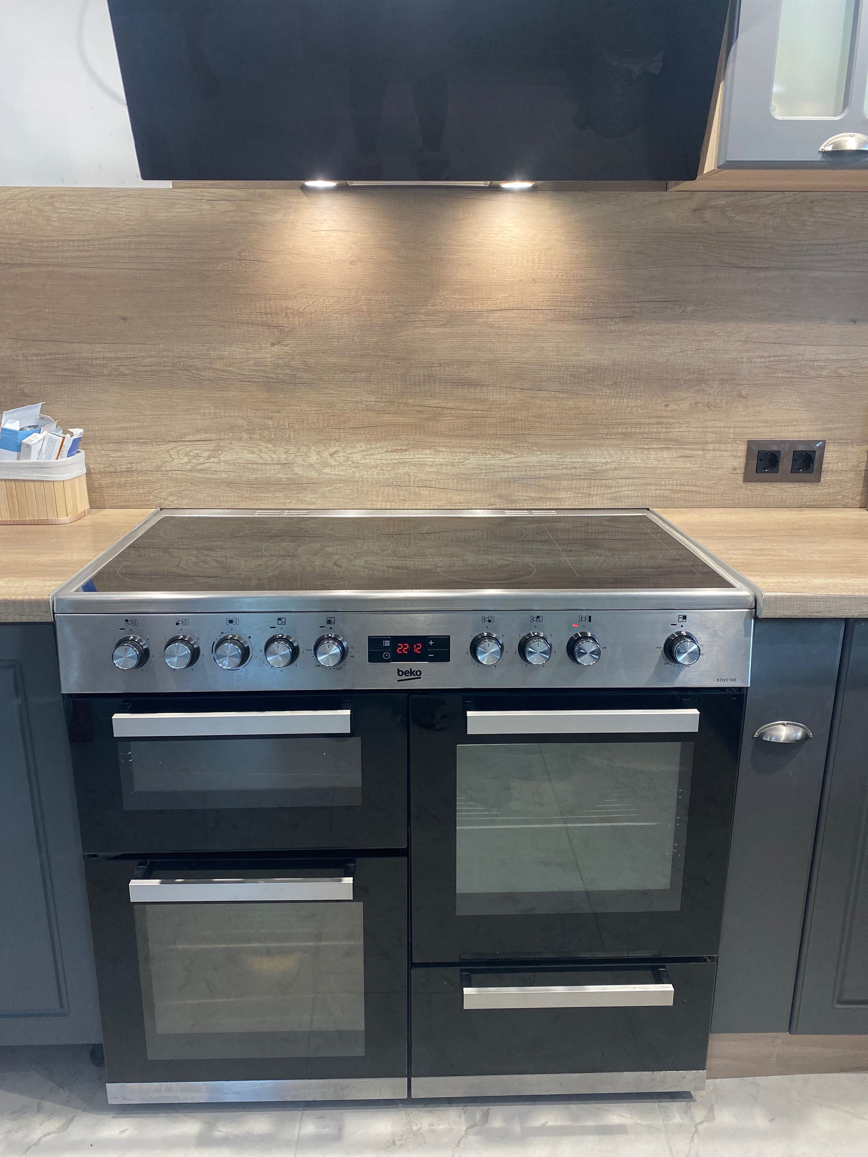 БЕКО Beko KDVC100X готварска печка 100см с 2 фурни и грил и 5 ел котл.