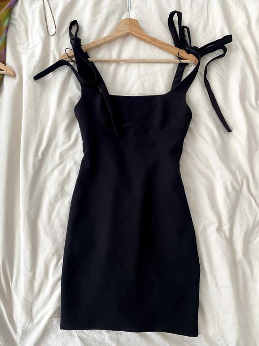 Черна мини рокля Зара