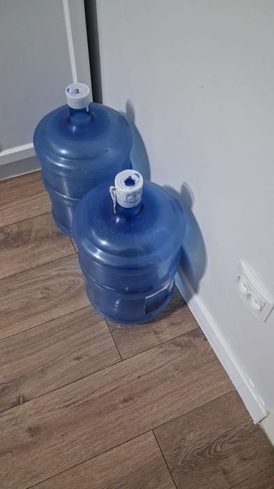 Бутыли 19 литров для воды