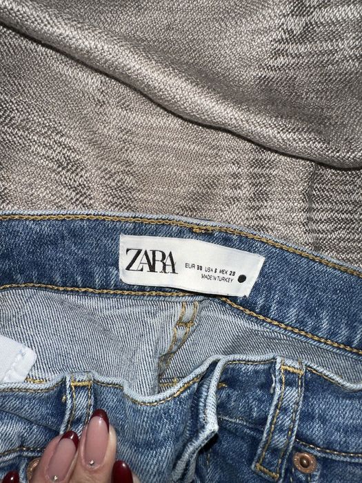 Женские джинсы Zara
