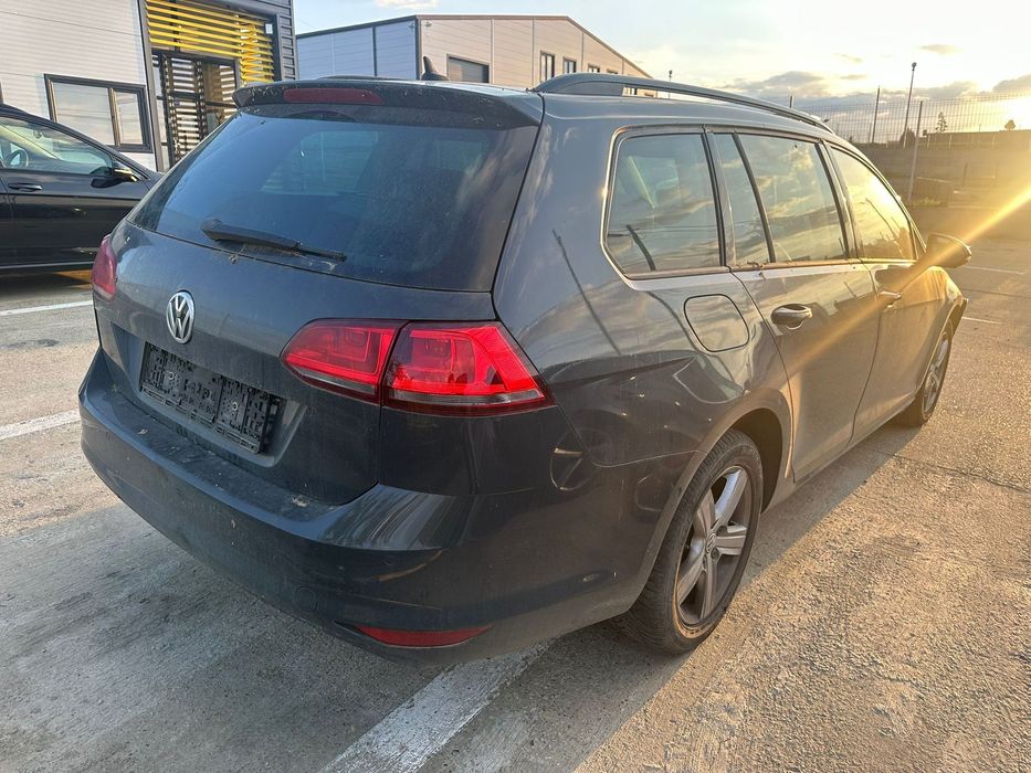 Dezmembrez / Dezmembrari / Piese / Accesorii Vw golf 7 2.0 tdi 2014 DSG break volan stanga
