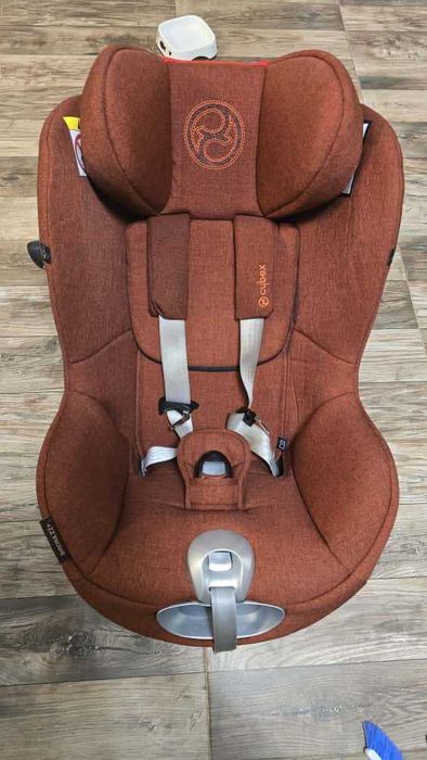 Scaun Cyber Sirona Z I-Size Plus + Baza Cybex Base Z