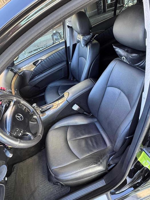 Mercedes Benz E320 cdi EVO 4Matic Avantgarde 2009 година