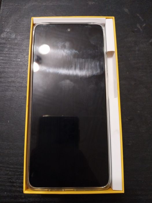 Продавам Realme 12x 5G