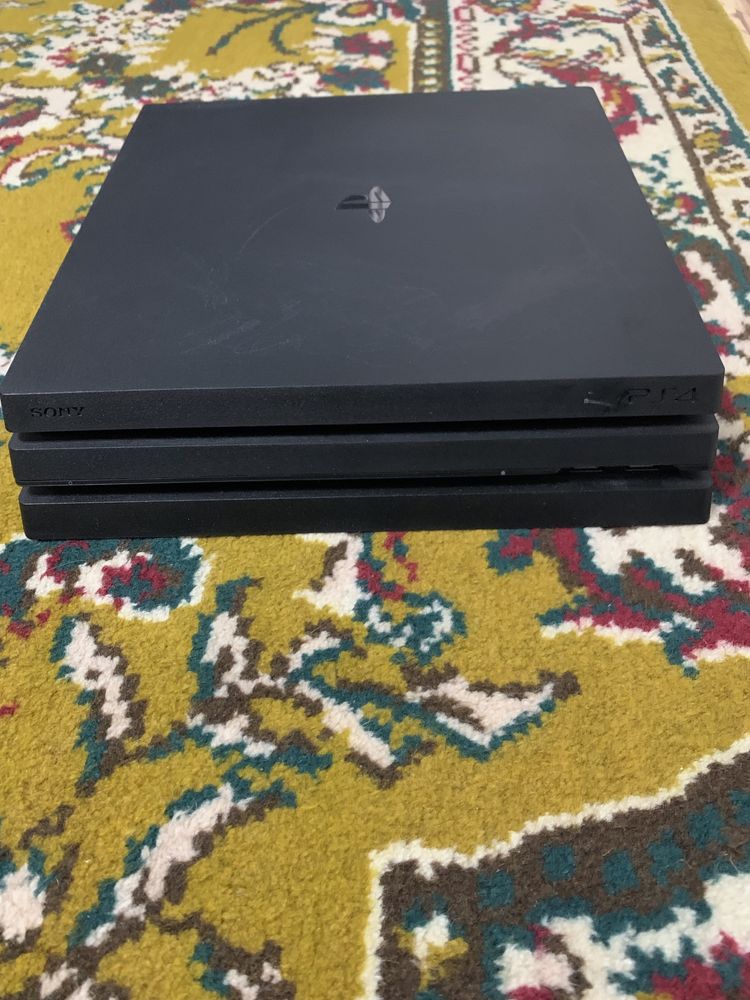 Playstation 4 PRO 1TB