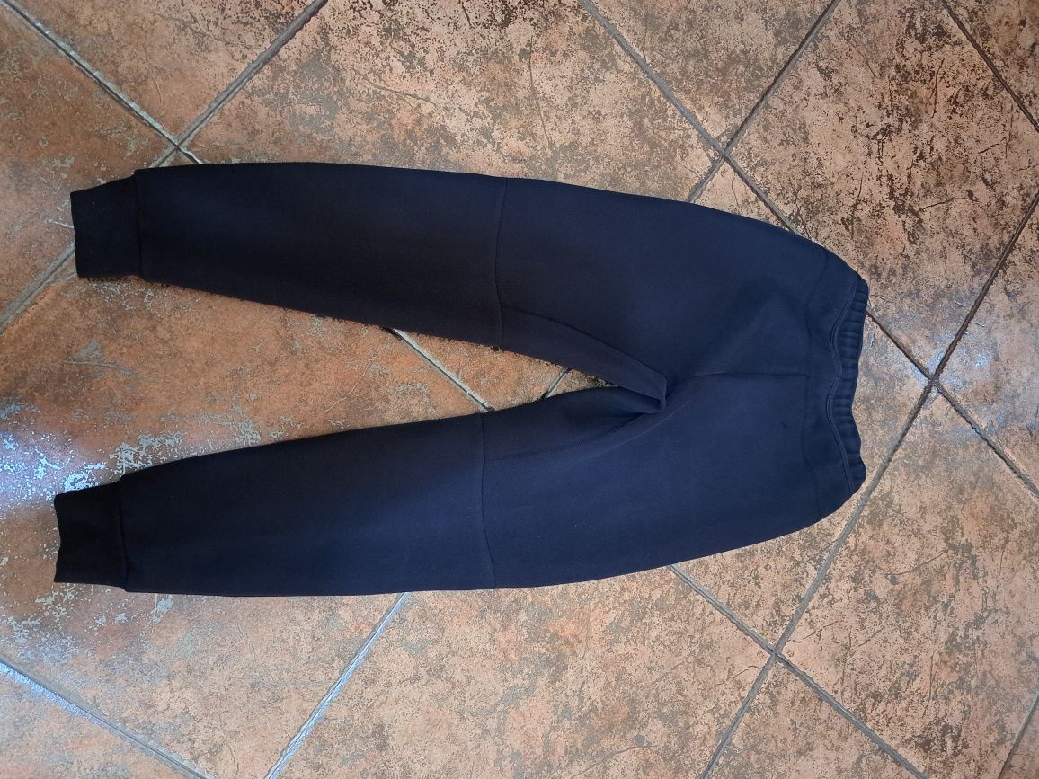 Pantaloni Nike Tech mărimea S