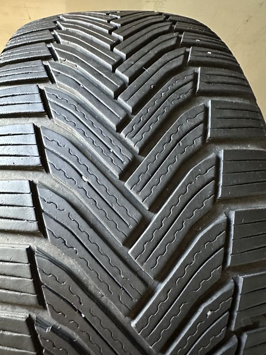 225/50 R17 Michelin Alpin 6 1 bucata