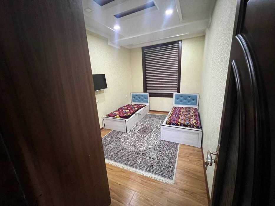 Паркентский, Продам квартиру в отличном состоянии, 2/2/7, 66 м2,