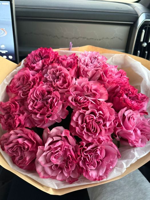 Роскошный букет розовых роз (премиум-класс)