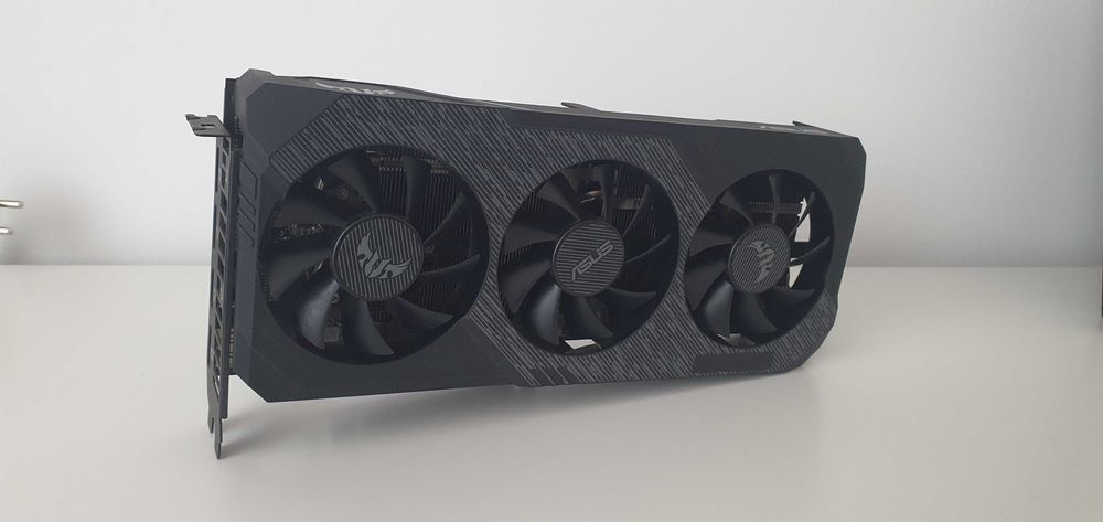 RX 5700 Asus Tuf Gaming 8GB