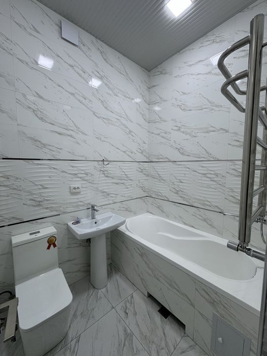 Продаётся 5-комнатный Евро дом с участком 2 сотки