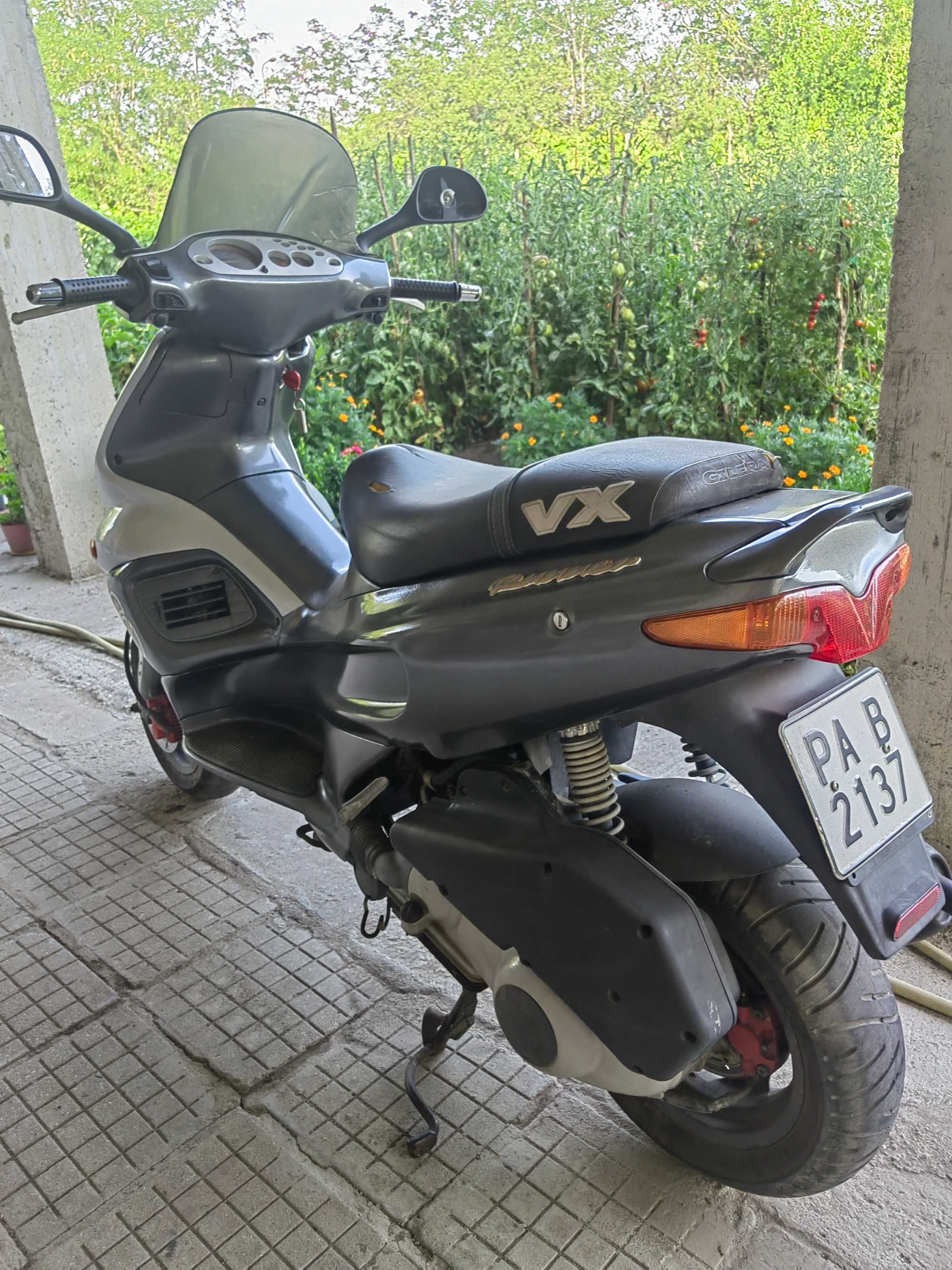 Продавам gilera runner 125