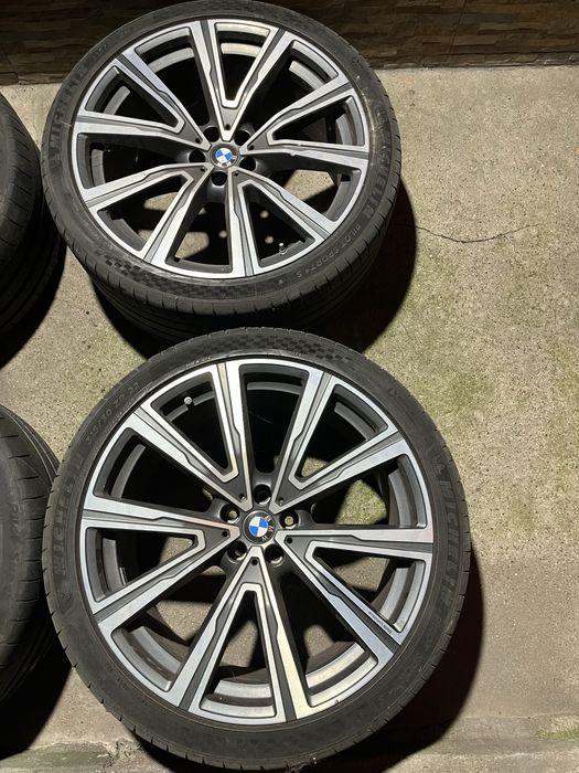 Jante BMW X5 X6 R22 G05 G06 Individuale Style 746 i