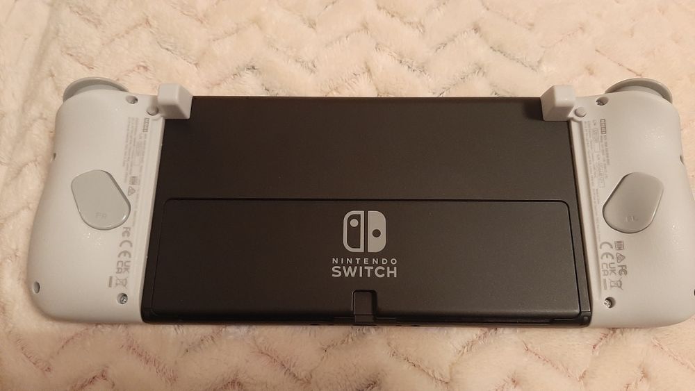 Controler Pokemon Nintendo switch OLED