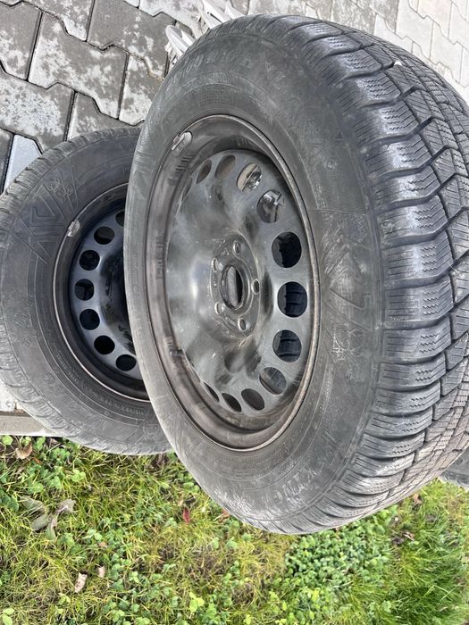 215/60 R 16 iarna