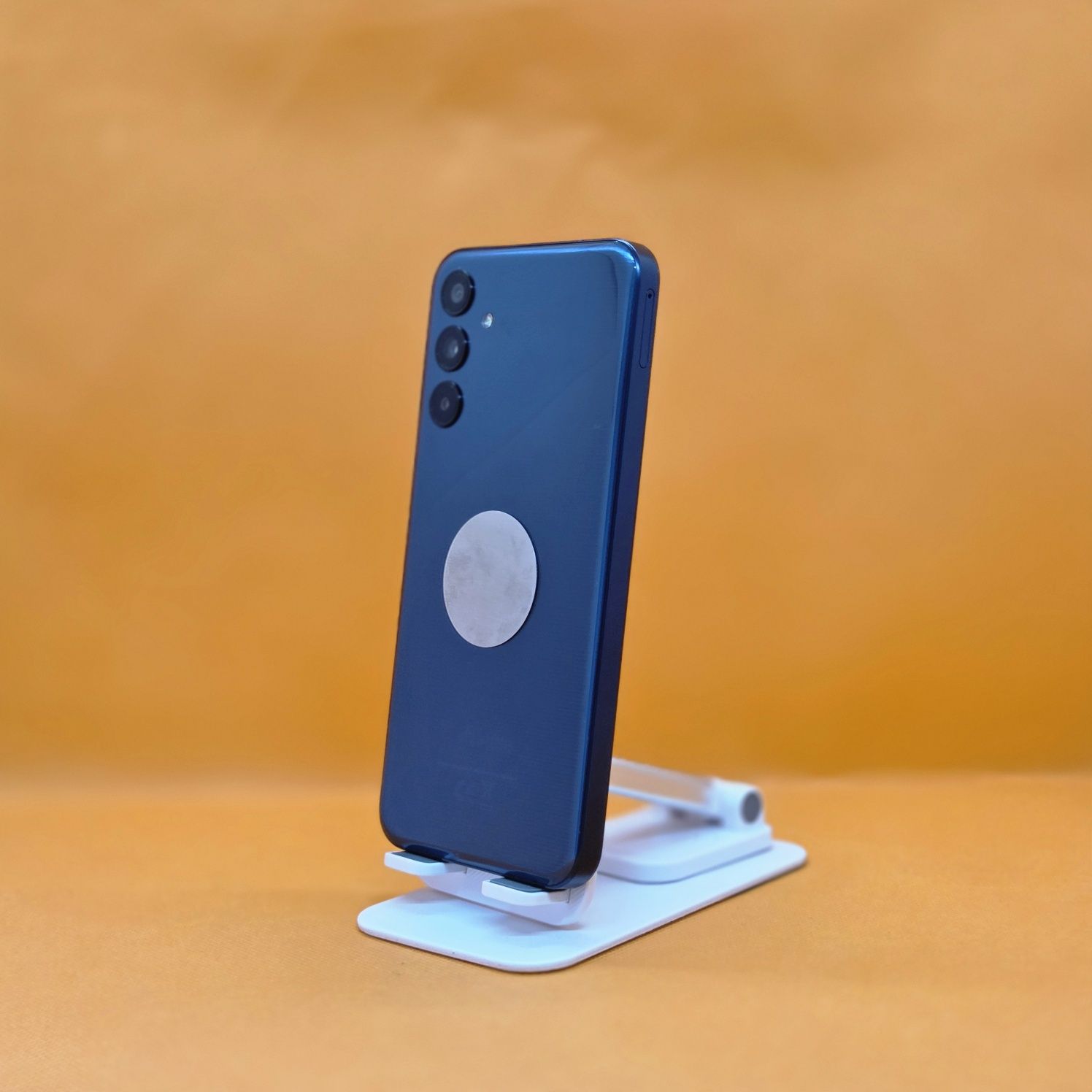 Samsung M15 5g sotiladi dastavka bor