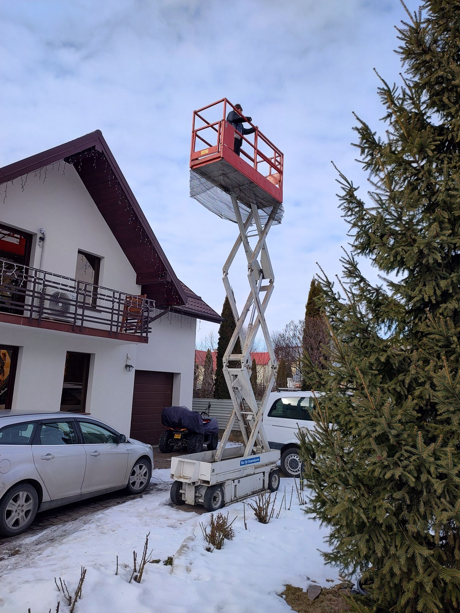 Schelă metalica de închiriat