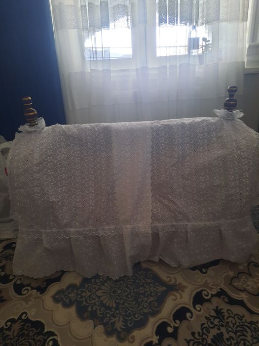 Бешик сотилади холати янги.