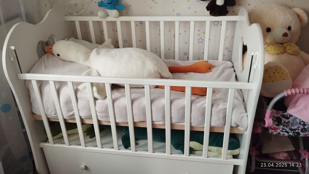 Продам  кровать детскую