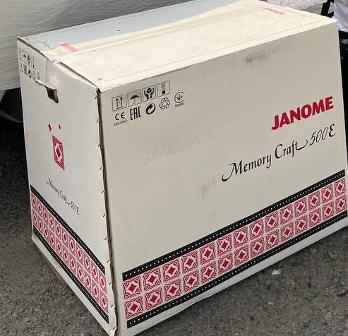 Вышивальная машинка Janome Memory Craft 500E