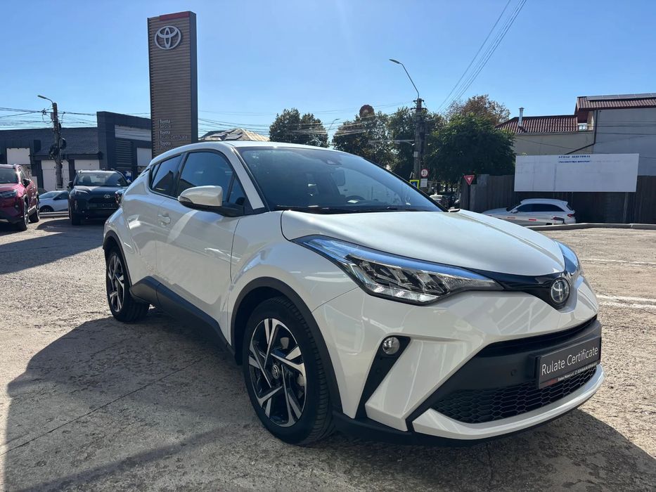 Toyota C-HR Toyota C-HR 1.8 HSD 122 CP 4x2 CVT Cult