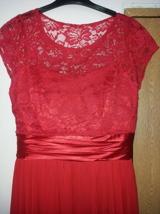 rochie lunga culoare rosie, marime 44-46