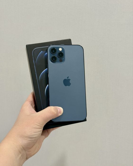 Продам iPhone 12 pro 128gb идеал
