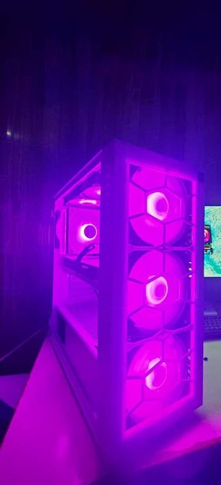 Топ Геймърско РС I5 14400/32Gb D5/1TB SSD/RX 6700XT 12Gb/WiFi&BT/Гаран