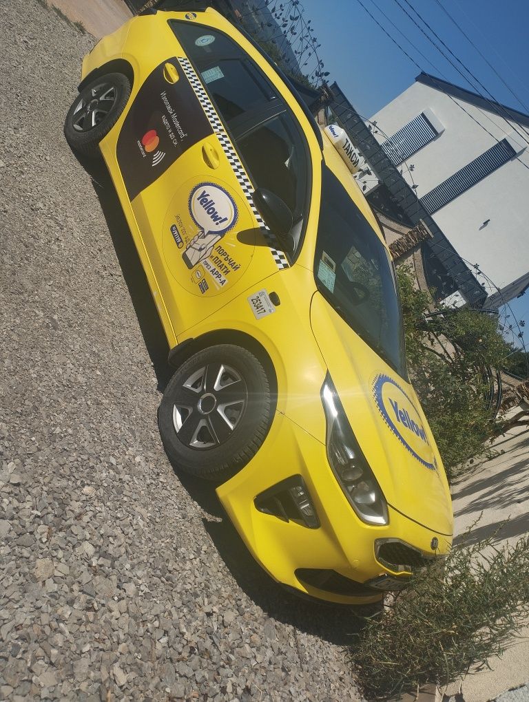 Такси под аренда Kia Yellow