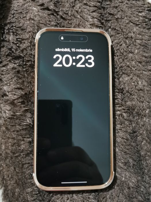 IPhone 15 pro impecabil la cutie