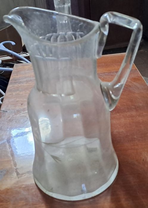 Carafa pentru bucatarie