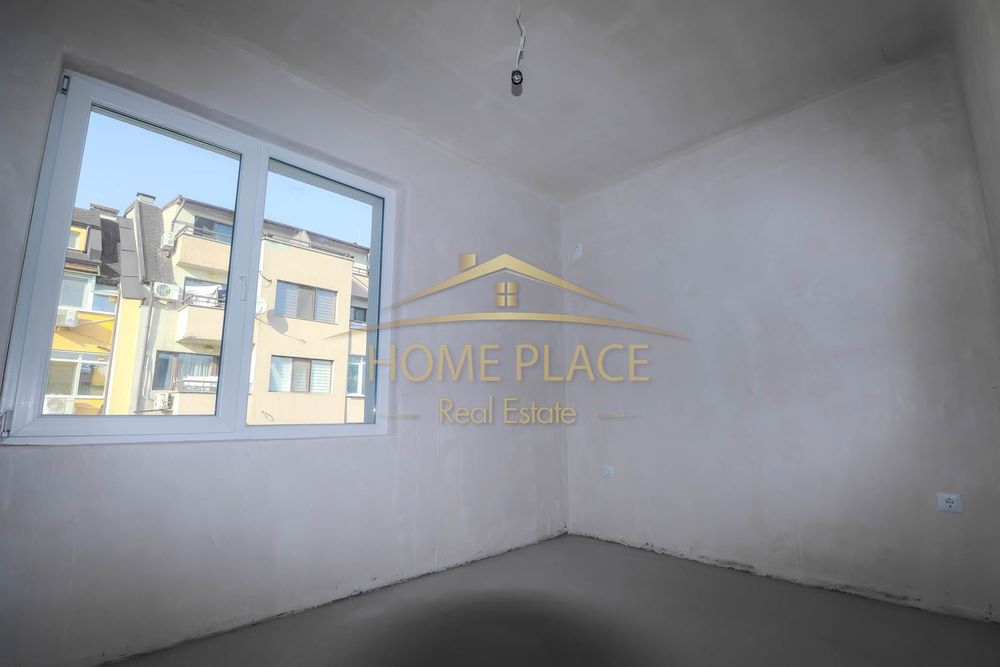 Продава се Многостаен апартамент в Варна, Цветен квартал - 131 кв.м за 1504 €/кв.м - Снимка #8