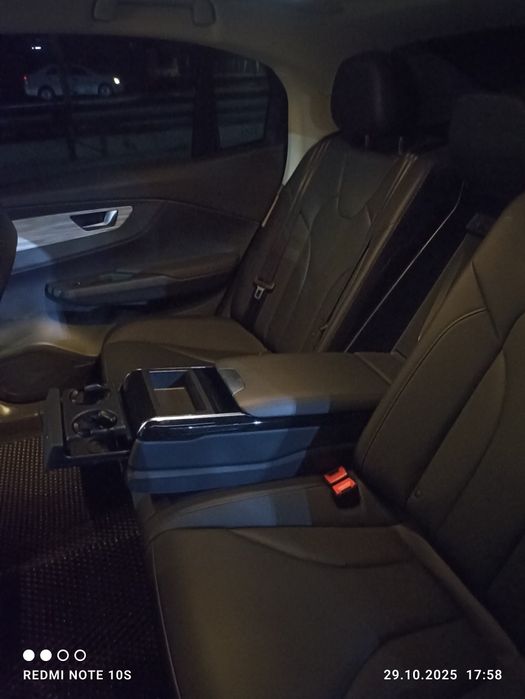 Услуга такси. Такси хизмати.