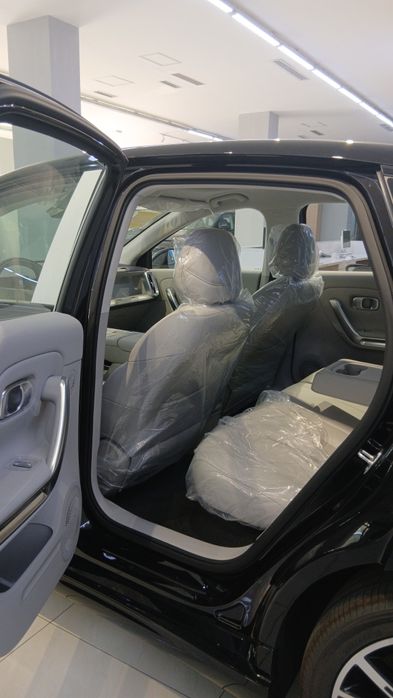 Leapmotor B01 550 Elektr Premium NALICHI BOR 3YIL  garantiyasi Servis