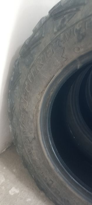 Kumho Road Venture 205/80/16